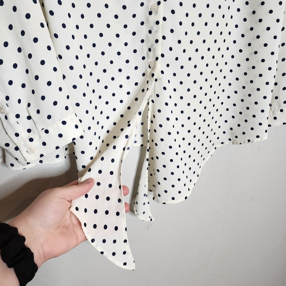 Talbots Tie Front Button Down Flowy Blouse. Navy/… - image 5